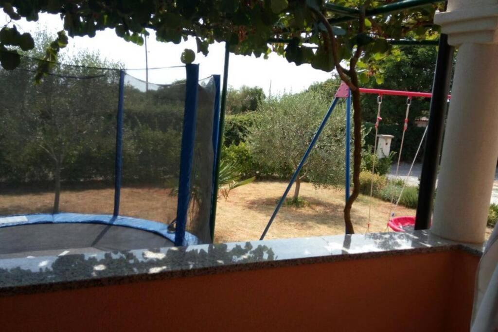 Comfortable Apartment Near Pula Marcana Luaran gambar